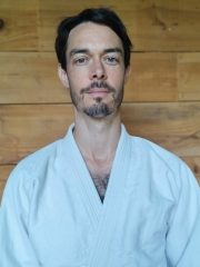 83f085b0-b2bc-4224-8ec3-f895c8be4ba0 professeur aikido cours adultes THOMAS MEZIERES